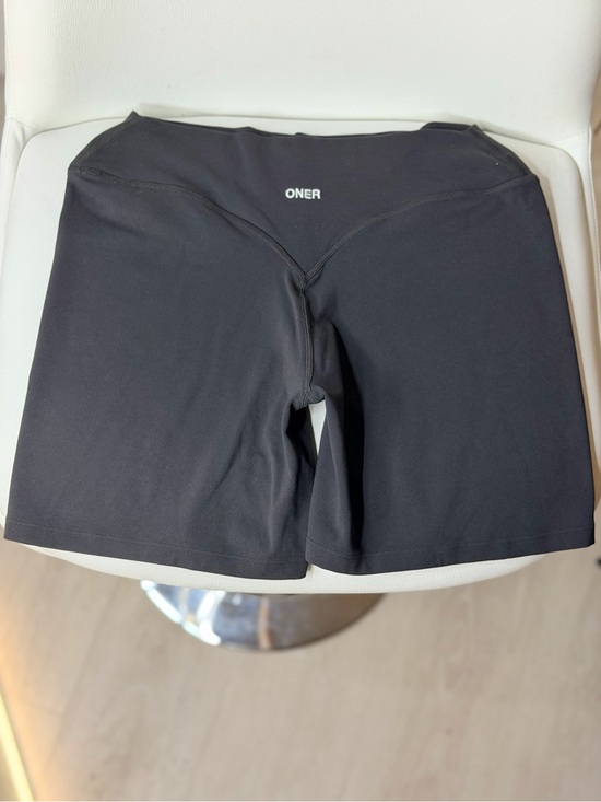 Oner Active Pants - Oner Effortless Seamless Active Black Performance Shorts Lifting Logo Waistband